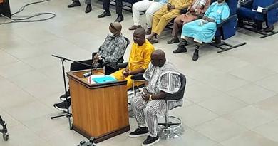 Procès du 28 septembre : tensions autour des exceptions de nullité au tribunal de Dixinn.