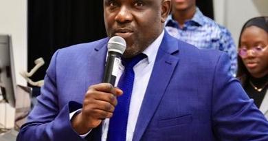 Investiture de Mamadi Doumbouya : Lamine Guirassy adresse ses félicitations.