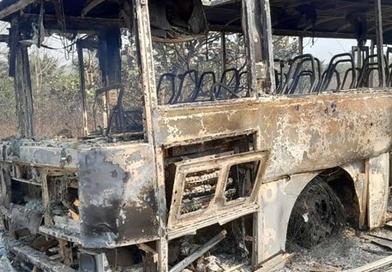 Dubréka : un bus d’étudiants de l’université Koffi Annan ravagé par les flammes, les 61 passagers sains et saufs...
