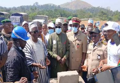 Gueckedou(Tékoulo ): pose de la première pierre du centre de santé amélioré...