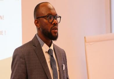 Guinée : La reconduite du Docteur Diaka Sidibé ou le signal d’une maturité technocratique (Par Daouda Conté)...