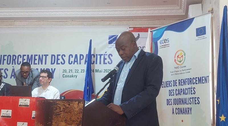 Journalisme guinéen : la HAC honore la constance et l’éthique de Hassane Kaba.