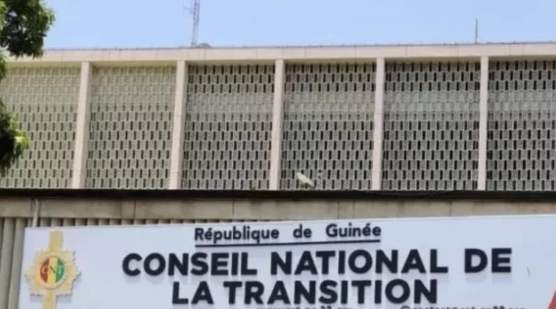 Conakry : tension sociale au Palais du Peuple, des agents du CNT dénoncent la gestion de leur hiérarchie