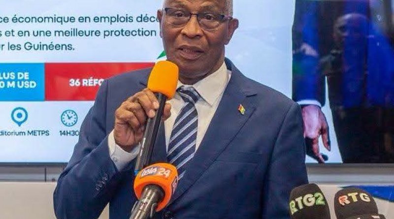Bah Oury appelle les Guinéens à « remettre les paramètres en ordre » et à renouer avec l’effort Bah Oury appelle les Guinéens à « remettre les paramètres en ordre » et à renouer avec l’effort