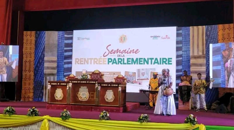 Guinée : le Parlement reprend ses activités au Palais du Peuple Guinée : le Parlement reprend ses activités au Palais du Peuple