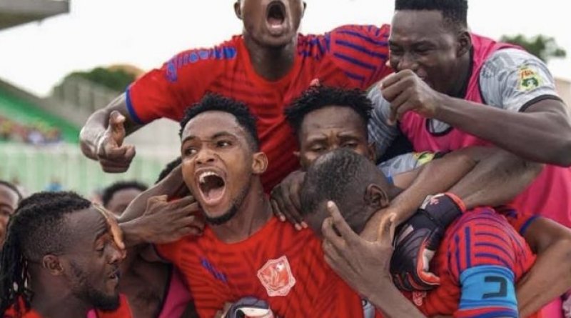 Ligue des champions CAF : le Horoya renverse la JS Saoura et poursuit son aventure Ligue des champions CAF : le Horoya renverse la JS Saoura et poursuit son aventure