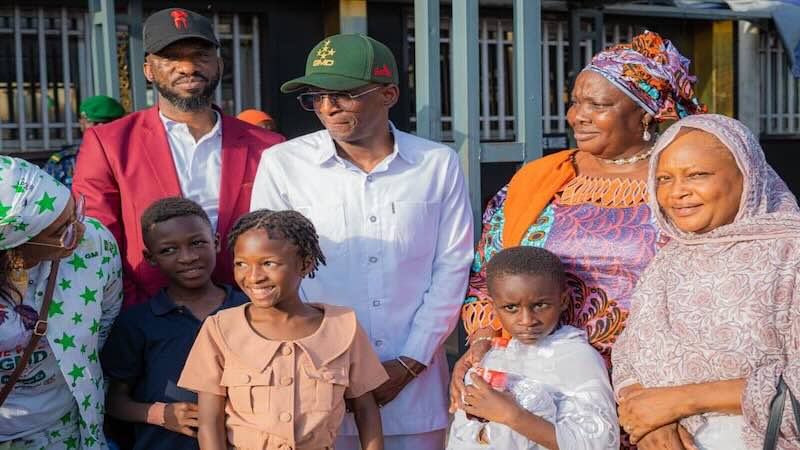 Badra Koné recompense les jeunes héros