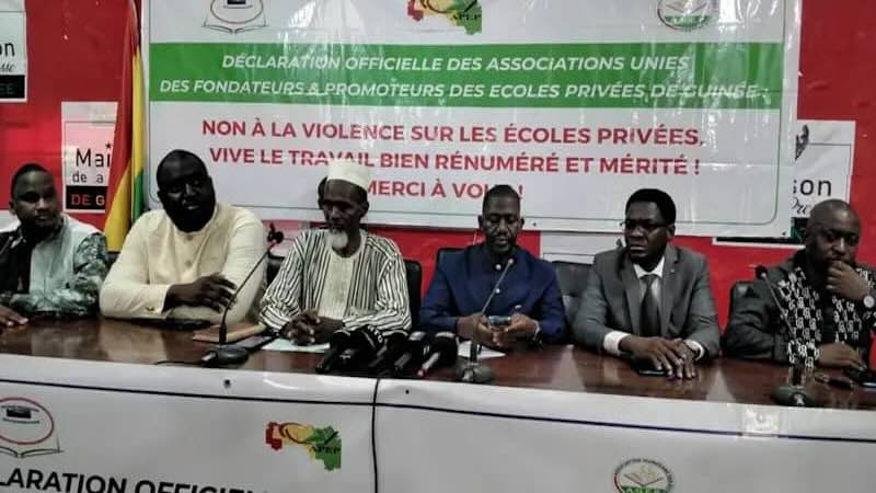 Tensions sociales dans l’éducation guinéenne : les écoles privées tirent la sonnette d’alarme.